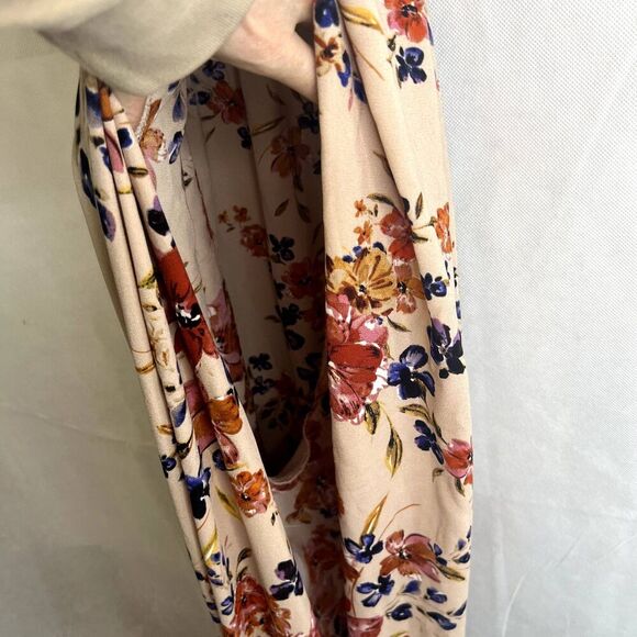 Xhilaration Cream Floral Print Wide Split Leg Halter Floral Jumpsuit Romper MD - Picture 7 of 12